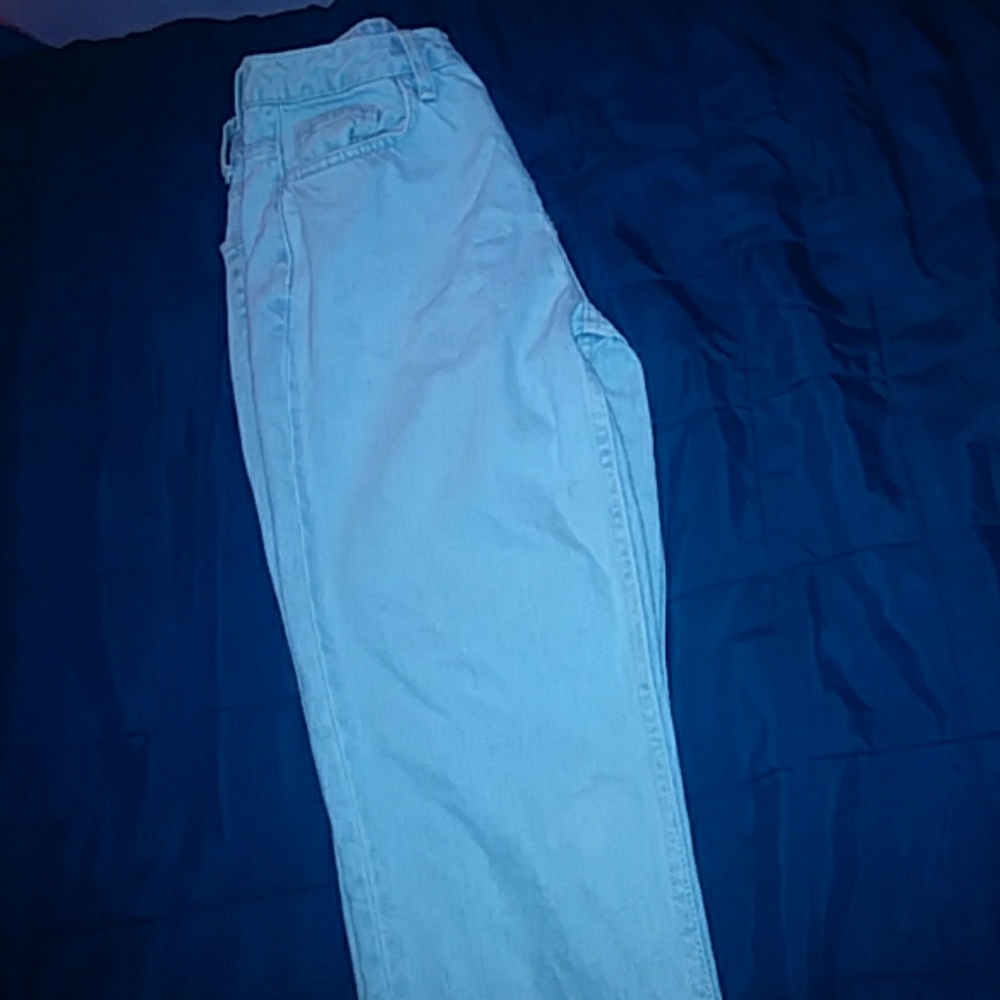 Light Wash mom jeans